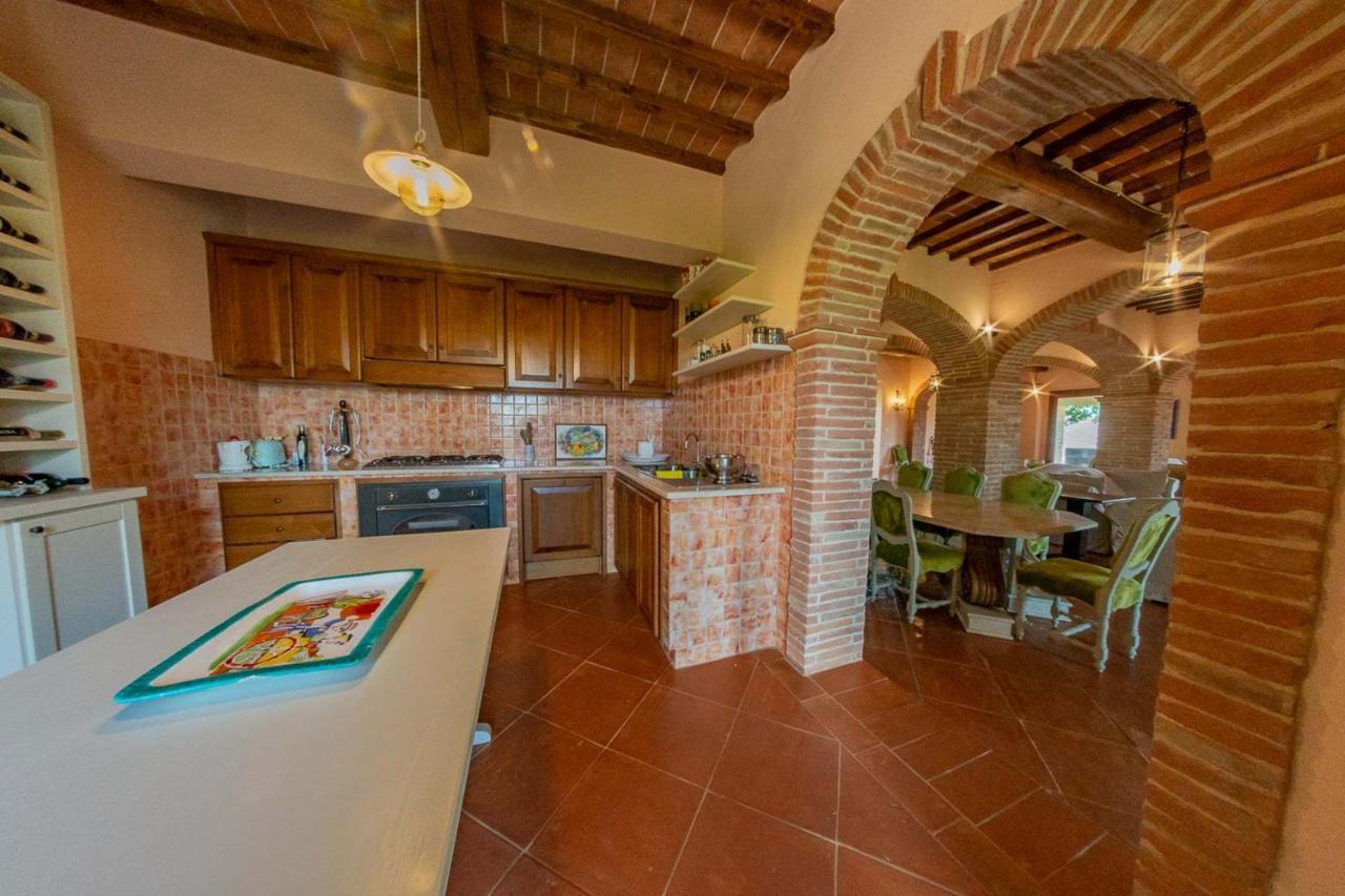 Villa Talosa Монтепульчано Экстерьер фото